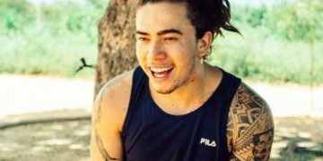 Whindersson Nunes leiloa roupa de famosos para ajudar vítimas das chuvas na Bahia