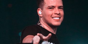 Felipe Amorim emplaca cinco músicas no Top 200 nacional do Spotify