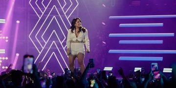 Mari Fernandez grava primeiro DVD em Fortaleza; confira