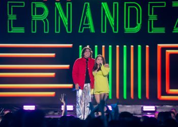 Mari Fernandez grava primeiro DVD em Fortaleza; confira