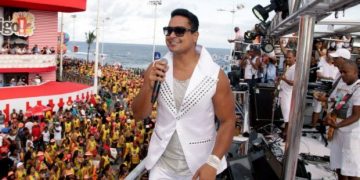 Harmonia do Samba vai levar trio elétrico para os EUA; saiba mais