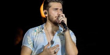 Primeira edição do “Arraiá do Seu Domingo” reúne Gustavo Mioto e Eric Land no dia 3 de junho