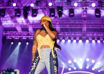 Ludmilla faz história com apresentação do ‘Numanice’ em Fortaleza