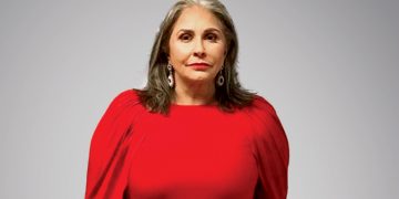 Fafá de Belém fará apresentação na 26ª edição do Ceará Natal de Luz