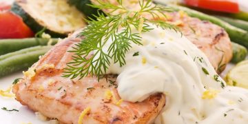 Bomar Pescados ensina deliciosa receita de tilápia ao molho branco