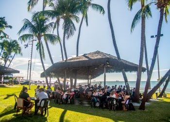 Iate Clube promove programação musical no final de semana com DJs de renome da capital