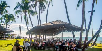 Iate Clube promove programação musical no final de semana com DJs de renome da capital