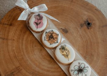 Dia Internacional da Mulher: Com expectativa de alta de 40% das vendas, Luxo Natural traz coleção especial de flores