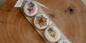 Dia Internacional da Mulher: Com expectativa de alta de 40% das vendas, Luxo Natural traz coleção especial de flores