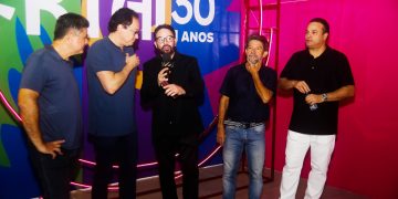 Siriguella comemora 30 anos e faz homenagem a parceiros do bloco