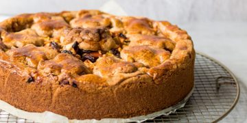 SÃO JOÃO: Tijuca ensina receita de torta de macaxeira com frango e queijo