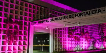 Durante o Outubro Rosa, Prefeitura de Fortaleza oferta serviços e atividades para chamar atenção para a prevenção ao câncer de mama