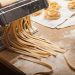 Macarrão italiano: chef Andrea Antonucci ensina receita da massa feita de forma artesanal