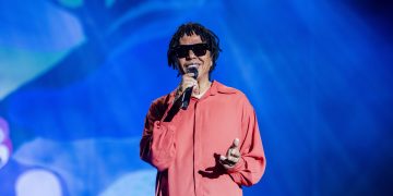 Saiba tudo sobre a turnê comemorativa do cantor Djavan, que acontece em Fortaleza