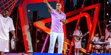 Léo Santana anuncia turnê de pagode pelo Brasil com parte da renda revertida para o RS