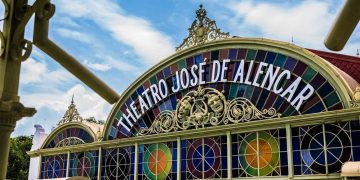 Theatro José de Alencar realiza festa junina com quadrilha, quermesse e forró no sábado (22)