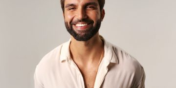 Silva faz show da turnê “Encantado” em Fortaleza; saiba quando