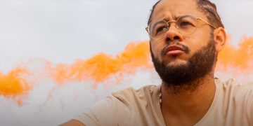 Emicida realiza show da turnê “Amarelo – A gira final” em Fortaleza; saiba mais