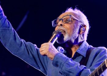 Gilberto Gil anuncia turnê de despedida com show em Fortaleza; saiba mais