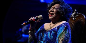 Cantora Alcione fará show em Fortaleza