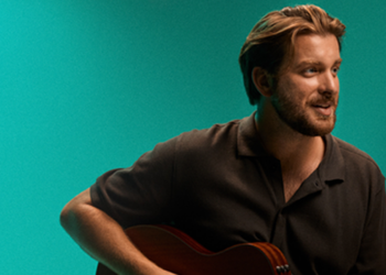 Tiago Nacarato traz música lusófona para Fortaleza em sua 5ª turnê no Brasil
