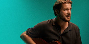 Tiago Nacarato traz música lusófona para Fortaleza em sua 5ª turnê no Brasil