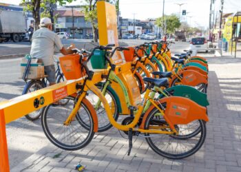 Férias escolares: Bicicletar promove ação para incentivar passeios em família e a prática de atividade física em Fortaleza