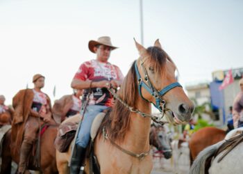 Vaquejada de Itapebussu começa hoje celebrando 81 anos com shows de Zezo, Raí Saia Rodada, Luan Estilizado, Samyra, Mara Pavanelly e mais atrações 